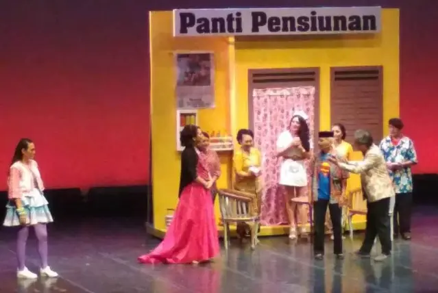 Lakon Koruptor yang Menguras Tawa Lakon Koruptor yang Menguras Tawa