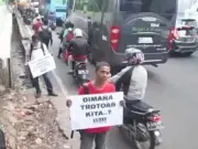 Pemprov DKI Jakarta Mencanangkan Program Trotoar Kita Pemprov DKI Jakarta Mencanangkan Program Trotoar Kita