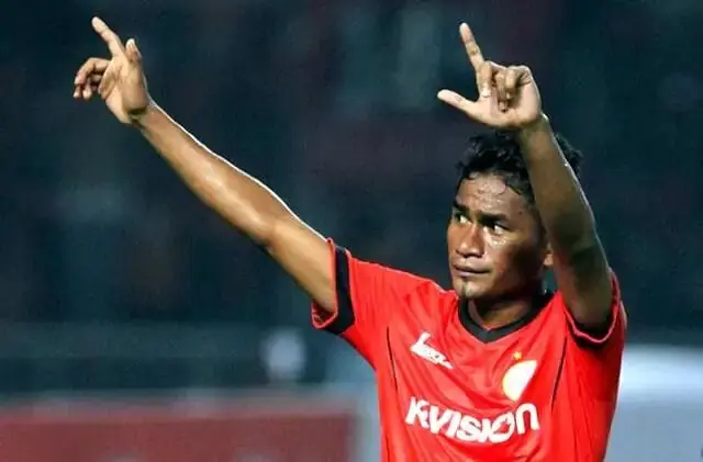 Ramdani Lestaluhu Siap Tanding lawan Gresik United Ramdani Lestaluhu Siap Tanding lawan Gresik United