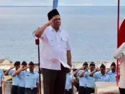 Fahri Hamzah Mengkritik Jumlah Tamu Pernikahan Anak Presiden Joko Widodo Fahri Hamzah Mengkritik Jumlah Tamu Pernikahan Anak Presiden Joko Widodo