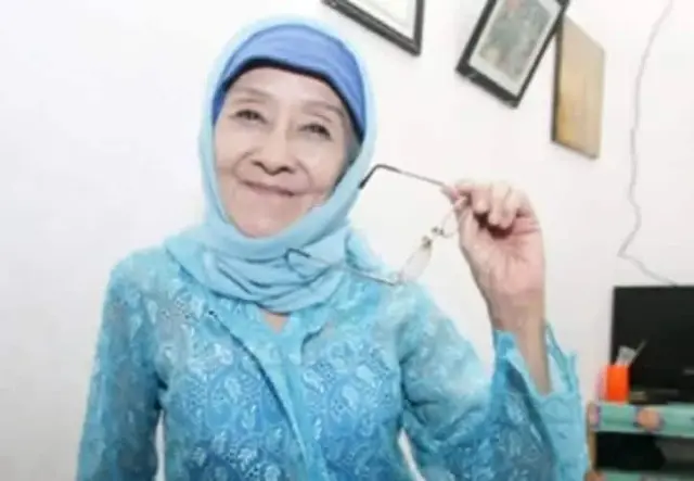 Artis Tangkiwood Laila Sari Tutup Usia Artis Tangkiwood Laila Sari Tutup Usia