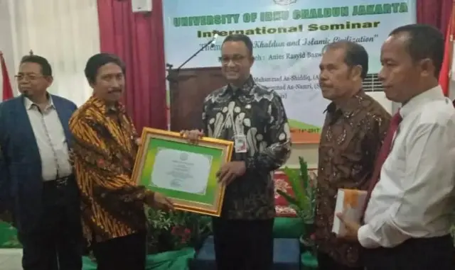 Anies Baswedan Minta Kampus UIC Angkat Pemikiran Ibnu Chaldun Anies Baswedan Minta Kampus UIC Angkat Pemikiran Ibnu Chaldun
