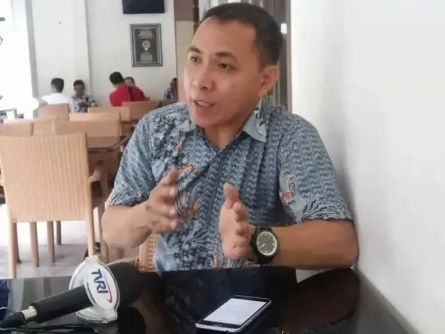 Massie Nilai Airlangga Hartarto Kader yang Bisa Kembalikan Kejayaan Golkar Massie Nilai Airlangga Hartarto Kader yang Bisa Kembalikan Kejayaan Golkar