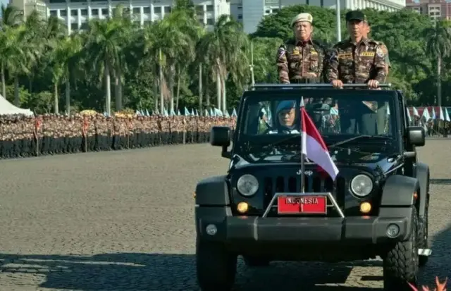 Presiden Joko Widodo Dinobatkan sebagai Anggota Kehormatan FKPPI Presiden Joko Widodo Dinobatkan sebagai Anggota Kehormatan FKPPI
