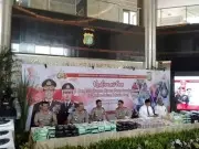 Kapolri Ungkap Kasus Penyelundupan Narkotika Dalam Mesin Cuci Kapolri Ungkap Kasus Penyelundupan Narkotika Dalam Mesin Cuci