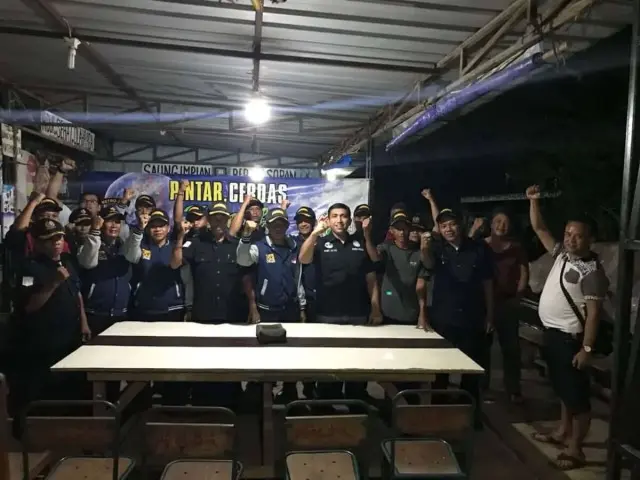Unit Narkoba Polsek Kalideres Berikan Penyuluhan Bahaya Narkoba Kepada Security Perumahan Puri Gardena Unit Narkoba Polsek Kalideres Berikan Penyuluhan Bahaya Narkoba Kepada Security Perumahan Puri Gardena