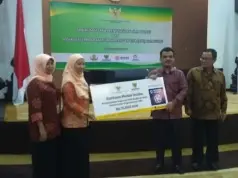 BAZNAS Salurkan Zakat ASN Kemenkop UKM BAZNAS Salurkan Zakat ASN Kemenkop UKM