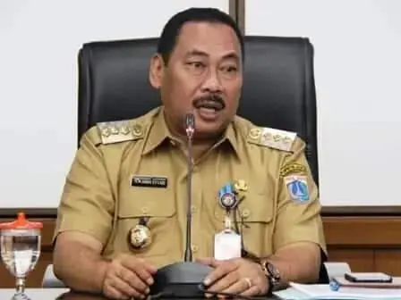 Wali Kota Jakarta Barat Instruksikan Camat dan Lurah Pantau Lokasi Penilaian Adipura Wali Kota Jakarta Barat Instruksikan Camat dan Lurah Pantau Lokasi Penilaian Adipura