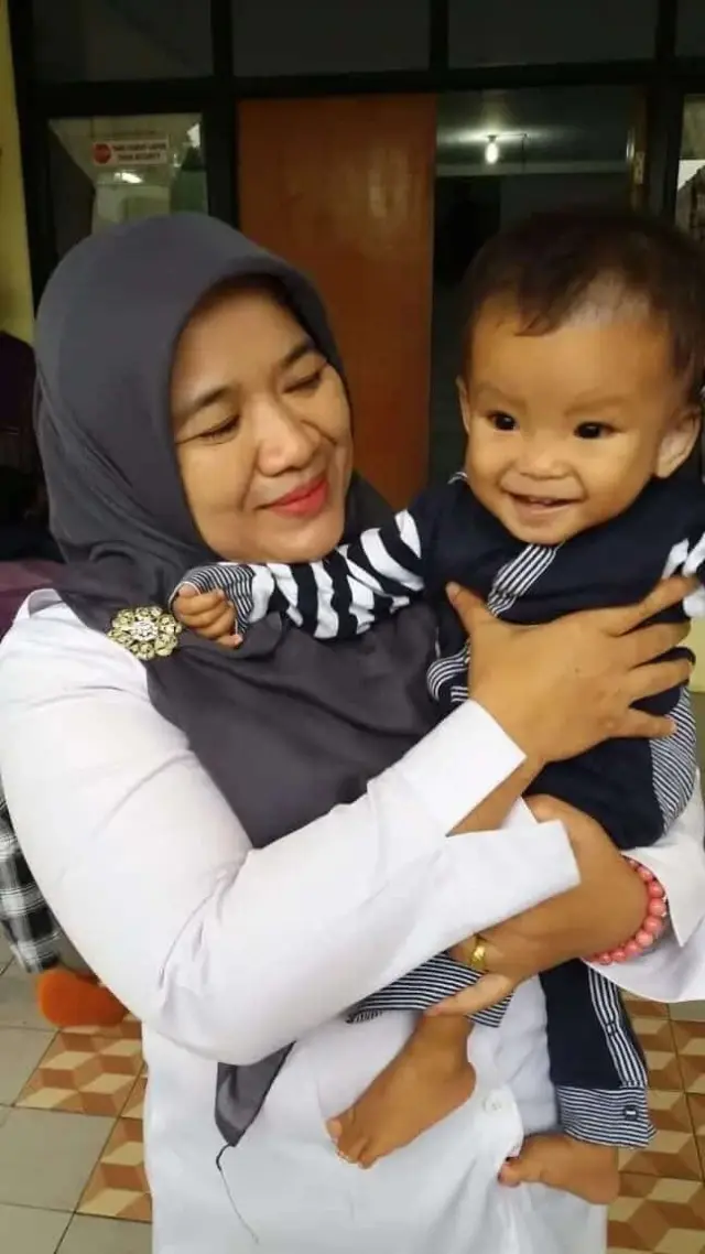 Kondisi Bocah Lemas Dieksploitasi Orang Tua yang Viral Kini Semakin Baik Kondisi Bocah Lemas Dieksploitasi Orang Tua yang Viral Kini Semakin Baik