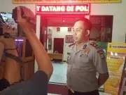 Polsek Kembangan Ungkap Kasus Penganiyaan Polsek Kembangan Ungkap Kasus Penganiyaan