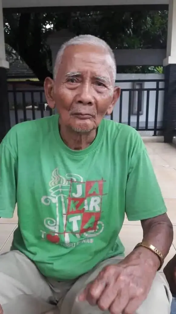 Kakek Ini Ingin Menikah Lagi, Kabur dari Rumah, Hingga Telantar di Jakarta Kakek Ini Ingin Menikah Lagi, Kabur dari Rumah, Hingga Telantar di Jakarta