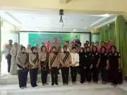 Polwan Peduli Remaja, Polisi Ajak Pelajar Lawan Hoax Polwan Peduli Remaja, Polisi Ajak Pelajar Lawan Hoax