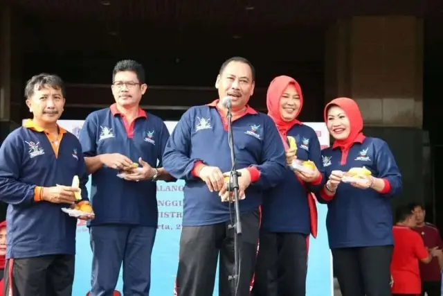 Peringati Hari TBC Sedunia, Walikota Jakarta Barat: “Obati Sampai Sembuh Tidak Ada Diskriminasi” Peringati Hari TBC Sedunia, Walikota Jakarta Barat: “Obati Sampai Sembuh Tidak Ada Diskriminasi”