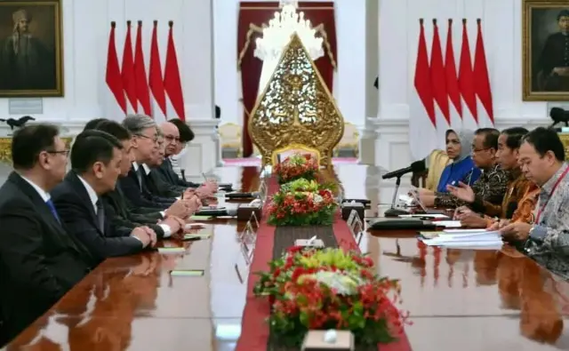 Presiden Terima Kunjungan Kehormatan Senat Parlemen Kazakhstan Presiden Terima Kunjungan Kehormatan Senat Parlemen Kazakhstan