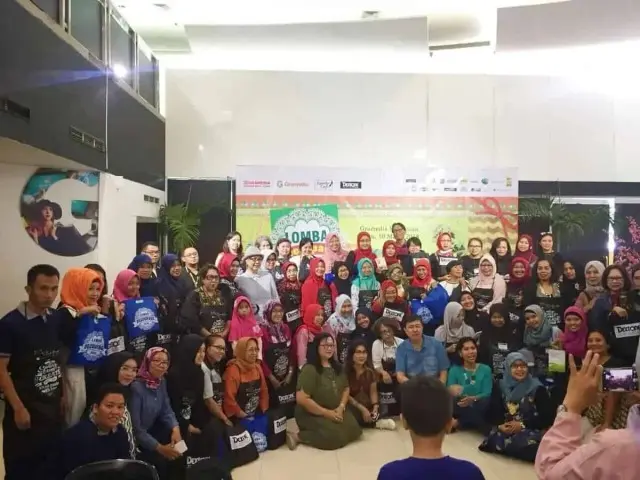 Disabilitas Binaan Panti Dinsos DKI Menangkan Lomba Kerajinan Decoupage Disabilitas Binaan Panti Dinsos DKI Menangkan Lomba Kerajinan Decoupage