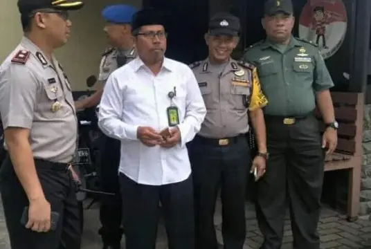 Tiga Pilar Bersama Toga, Tomas, Toda, Ormas Beserta Elemen Masyarakat Kecamatan Kembangan Menolak Hoax Tiga Pilar Bersama Toga, Tomas, Toda, Ormas Beserta Elemen Masyarakat Kecamatan Kembangan Menolak Hoax