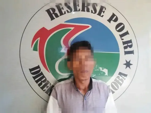 Rumah Pengedar Narkoba Digerebek Unit Narkoba Polsek Kembangan Rumah Pengedar Narkoba Digerebek Unit Narkoba Polsek Kembangan