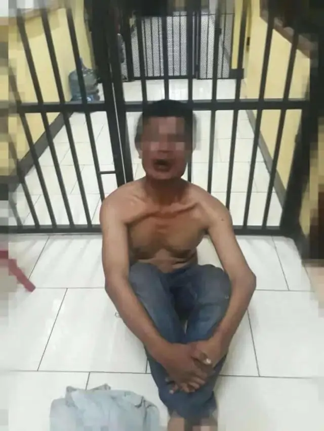 Pria Teler Sambil Bawa Pisau Diamankan Polisi