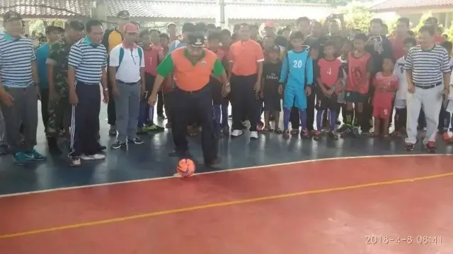 Walikota Jakarta Barat Buka Acara Final Futsal di Kalideres Walikota Jakarta Barat Buka Acara Final Futsal di Kalideres