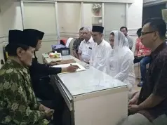Kesekian kalinya Satuan Narkoba Polres Jakbar Nikahkan Tahanan di Mapolres Kesekian kalinya Satuan Narkoba Polres Jakbar Nikahkan Tahanan di Mapolres