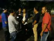 Memiliki Ilmu Gendam Untuk Menipu, Seorang Pria Digelandang ke Polsek Palmerah Memiliki Ilmu Gendam Untuk Menipu, Seorang Pria Digelandang ke Polsek Palmerah