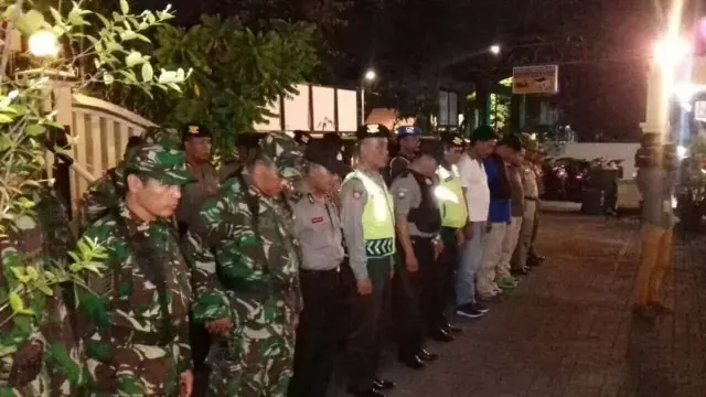Tingkatkan Kamtibmas, Polsek Kembangan Melaksanakan Apel Tiga Pilar Tingkatkan Kamtibmas, Polsek Kembangan Melaksanakan Apel Tiga Pilar