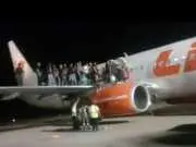 FN Penumpang Maskapai Lion Air Sebagai Tersangka Kasus Candaan Bom FN Penumpang Maskapai Lion Air Sebagai Tersangka Kasus Candaan Bom