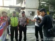 Binmas Kembangan Selatan Sampaikan Pesan Kamtibmas KepadaBuruh