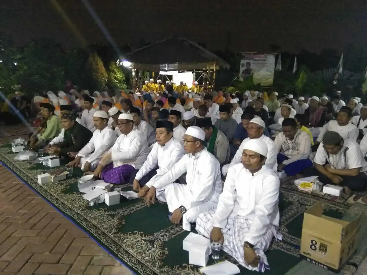 Dzikir Dan Do'a Bersama Rangka Milad PKS Ke 20 Rispanel Arya Bakal Calon Anggota Dewan DPRD Kab. Tangerang Kembali Di 2019