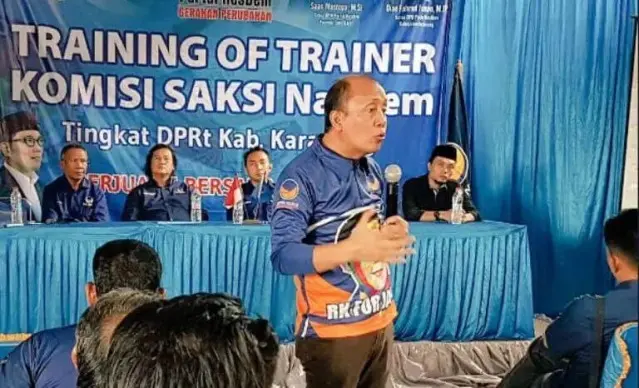 Nasdem Jabar Menjadi Mesin Sosialisasi Keberhasilan Kepemimpinan Jokowi Nasdem Jabar Menjadi Mesin Sosialisasi Keberhasilan Kepemimpinan Jokowi