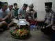 Makan Bersama Tahanan, Ini Cara Kapolsek Cengkareng Merayakan Ulang Tahunnya Makan Bersama Tahanan, Ini Cara Kapolsek Cengkareng Merayakan Ulang Tahunnya