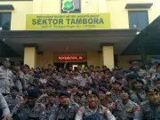 Polsek Tambora Gelar Apel Pelepasan Pasukan Bantuan Brimob Polda Maluku Polsek Tambora Gelar Apel Pelepasan Pasukan Bantuan Brimob Polda Maluku