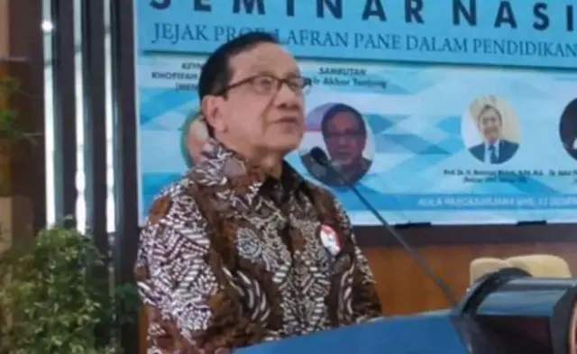 Akbar Tandjung; Airlangga Hartarto Merpeluang Menjadi Cawapres Jokowi Akbar Tandjung; Airlangga Hartarto Merpeluang Menjadi Cawapres Jokowi