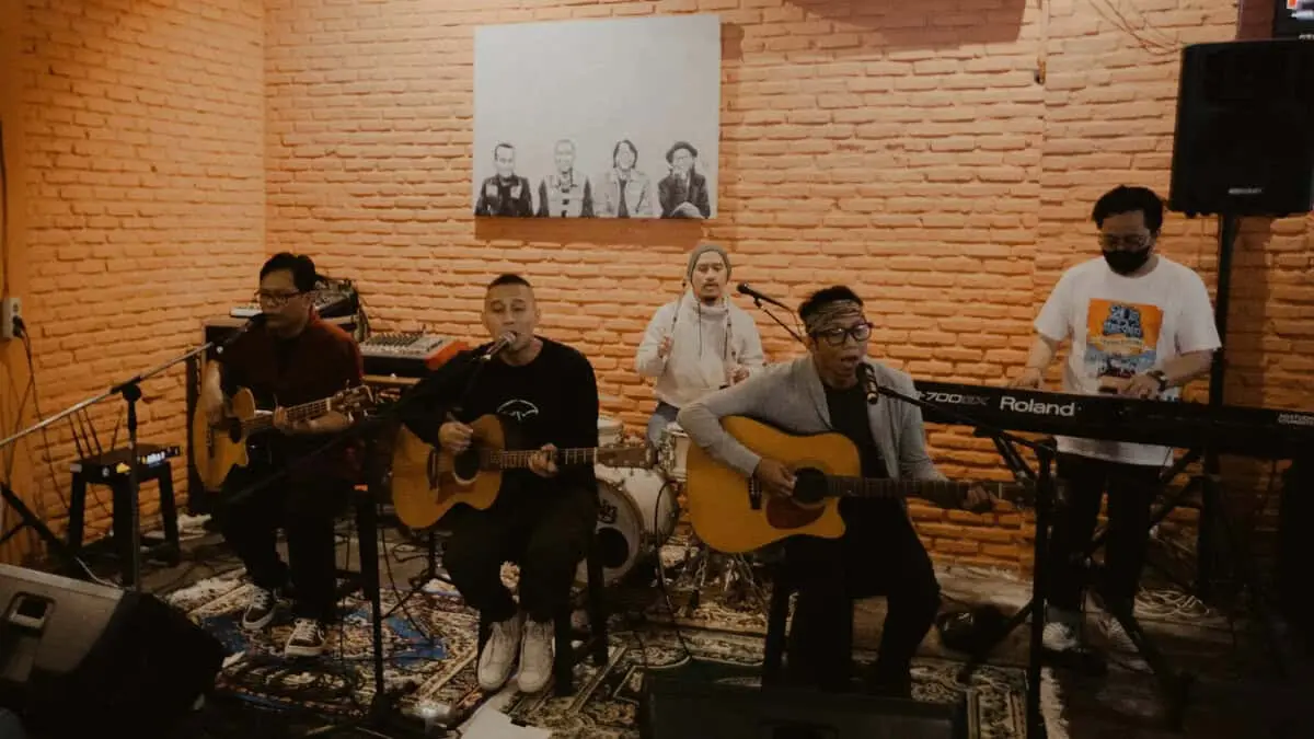 The Rain Gelar Event Perayaan 20 Tahun Kebersamaan