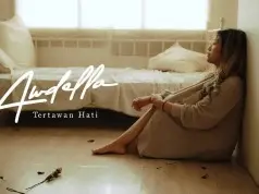 Lirik Lagu Tertawan Hati – Awdella Lirik Lagu Tertawan Hati - Awdella