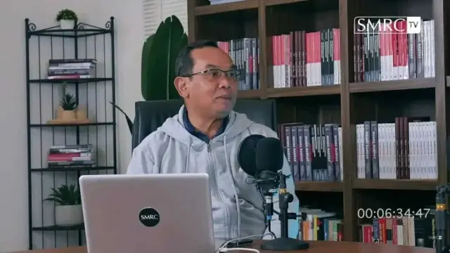 SMRC ; Menilai Kepuasan Publik Terhadap Jokowi Dinilai Sangat Tinggi SMRC ; Menilai Kepuasan Publik Terhadap Jokowi Dinilai Sangat Tinggi
