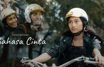 Lirik Lagu Bahasa Cinta – Novia Bachmid Lirik Lagu Bahasa Cinta - Novia Bachmid
